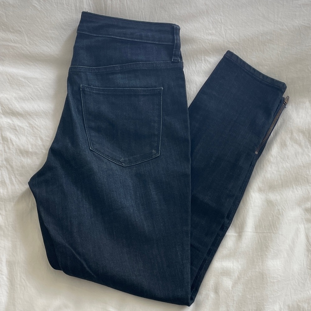 $5! 2 for $10🌹Universal Thread Dark Blue High Rise Skinny Jeans Sz 6/28